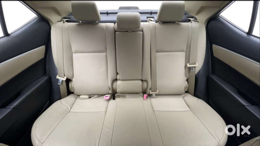 Toyota Corolla Altis 2013-2017 Vl At, 2015, Petrol