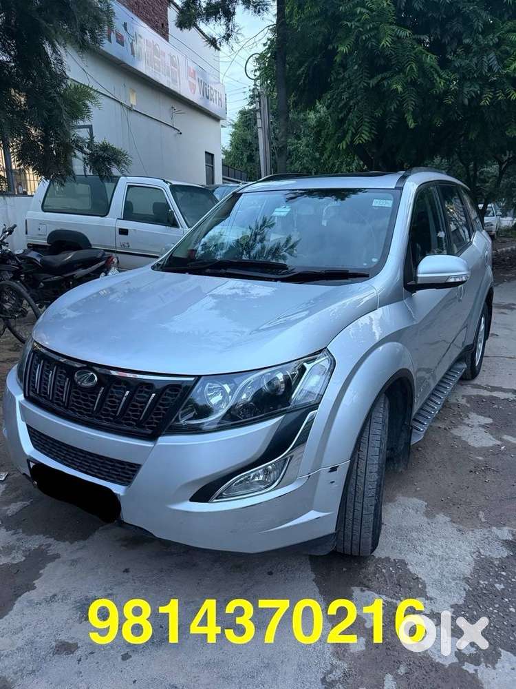 2017 Mahindra Xuv500 W10 Automatic (silver) – Good Condition – ₹7,00,0