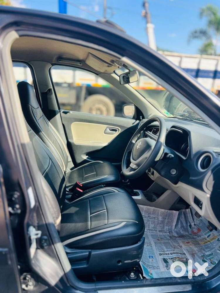 Maruti Suzuki Alto K10 1.0 Vxi, 2017, Petrol