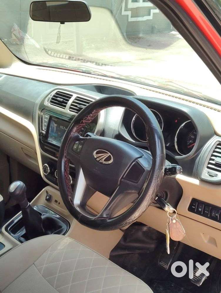 Mahindra Tuv 300 T10, 2019, Diesel