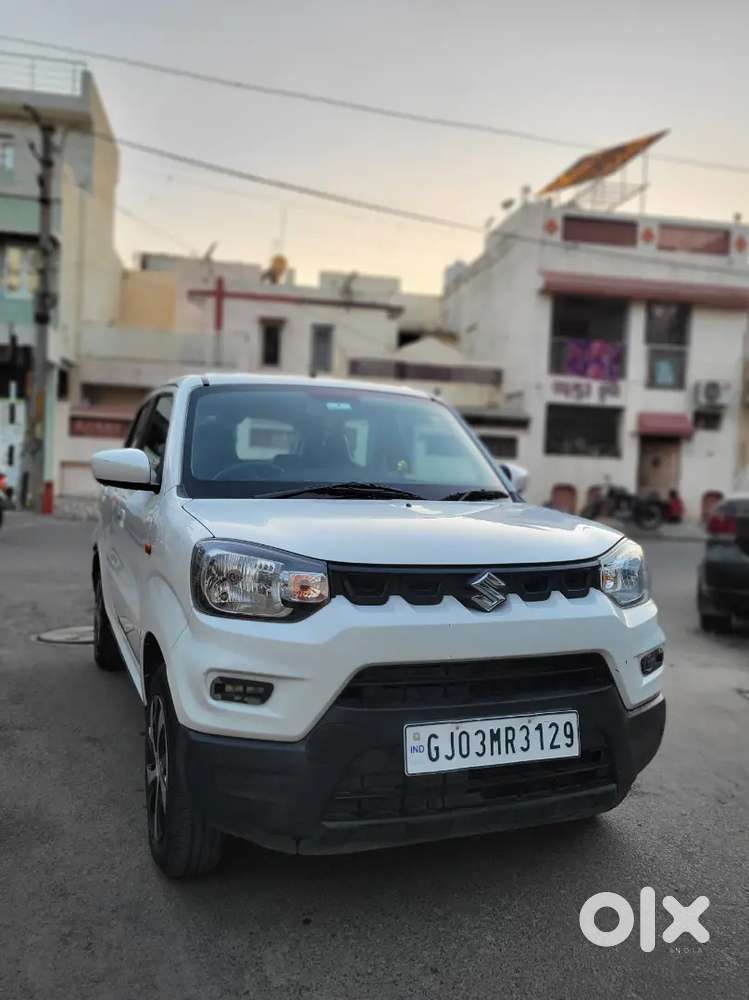 Maruti Suzuki S-presso 2023 Petrol 32000 Km Driven