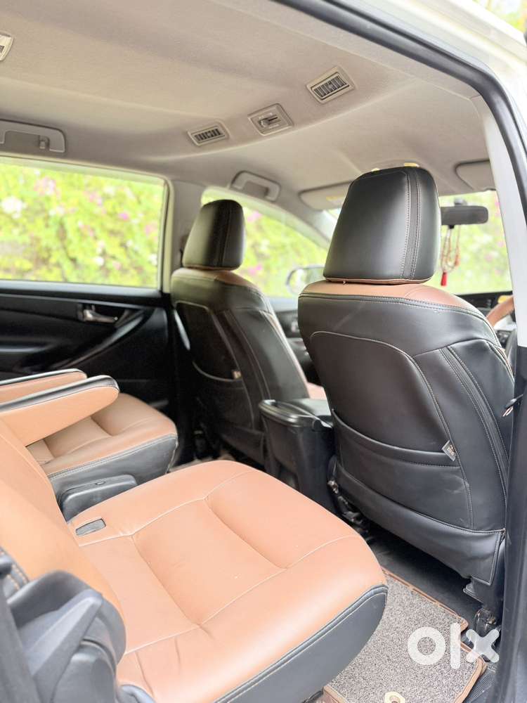 Toyota Innova Crysta 2.8 Gx At 8s, 2020, Diesel