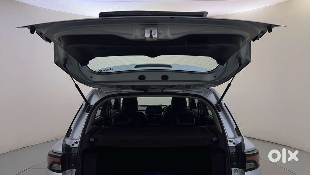 Maruti Suzuki Vitara Brezza 1.5 Lxi, 2024, Petrol