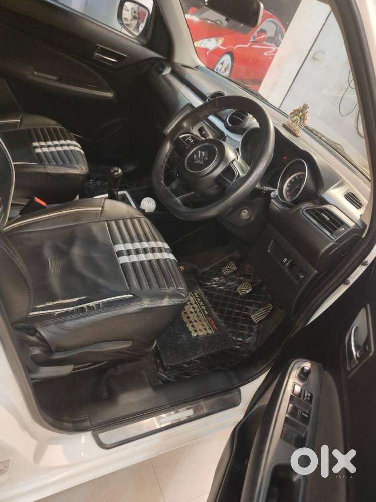 Maruti Suzuki Swift Vxi, 2021