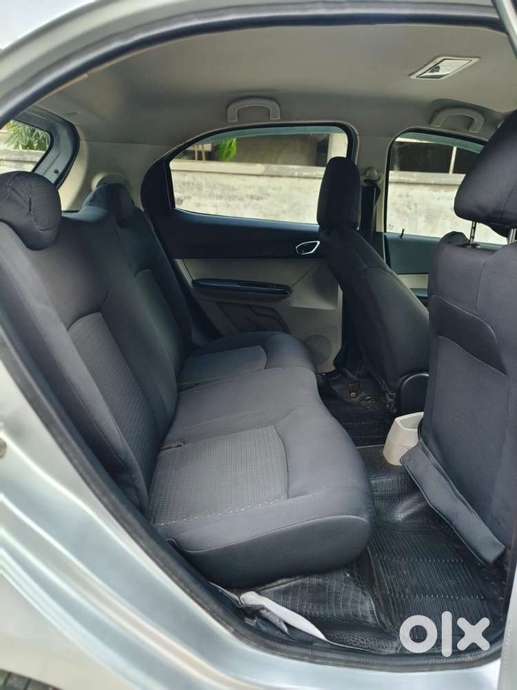 Tata Tiago Xz Opt, 2016, Petrol