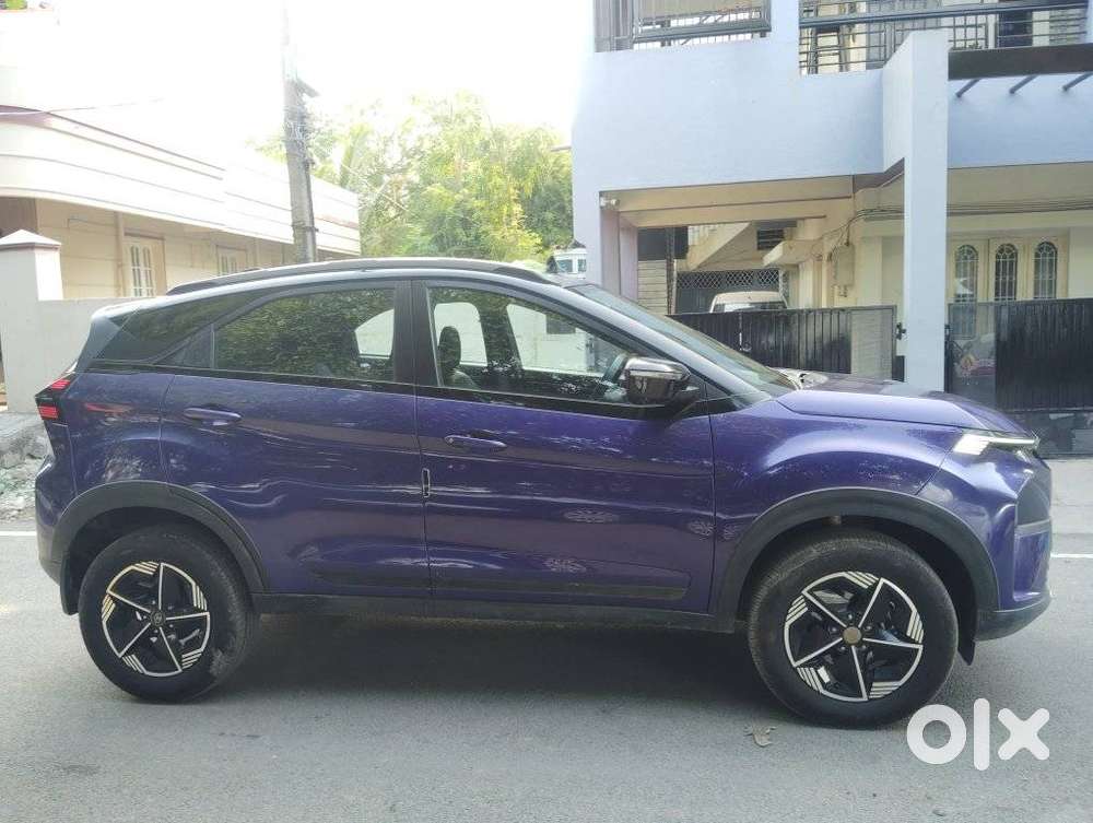 Tata Nexon Fearless Plus 1.2 Revotron Petrol 6 Mt, 2023, Petrol