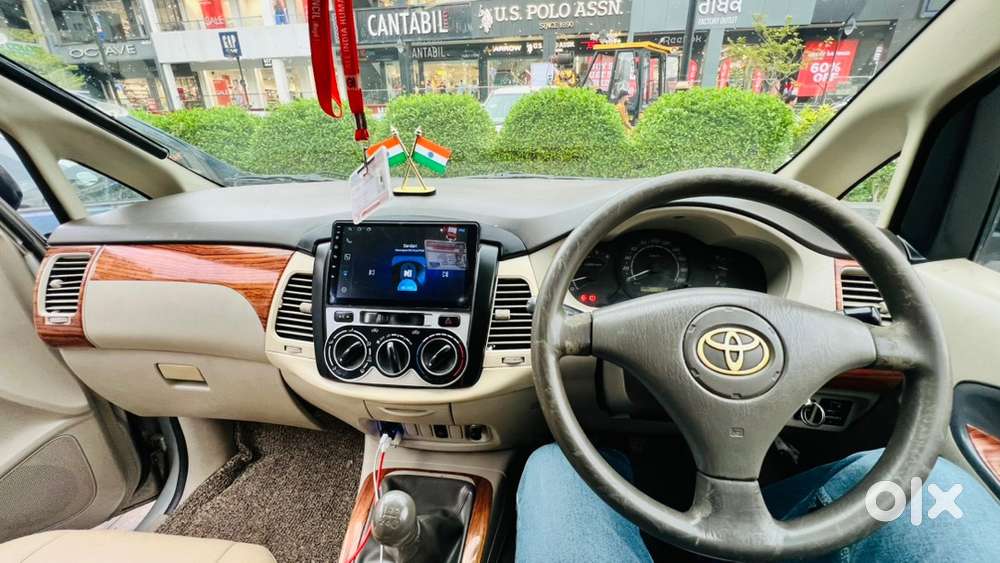 Toyota Innova 2.5 Diesel 2011 Dec