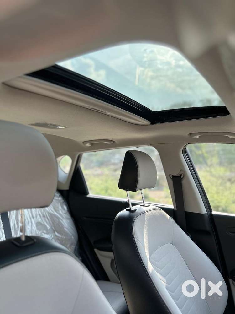 Kia Sonet Htx D, 2023, Petrol