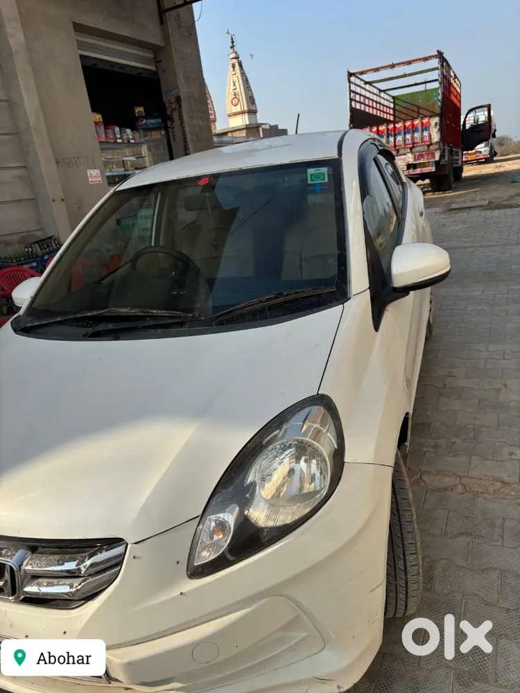 Honda Amaze 2015 Diesel Well Maintained