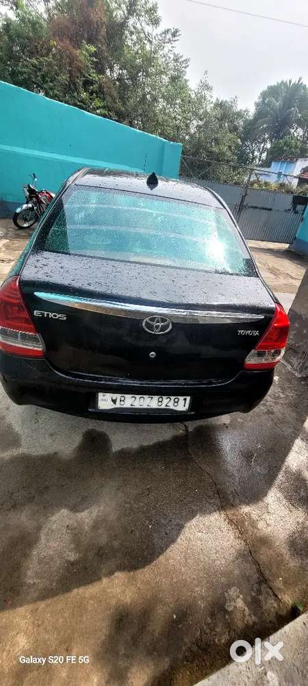 Toyota Etios 2012 Diesel 95000 Km Driven