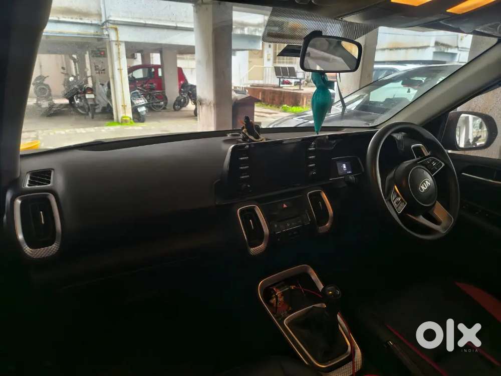 Kia Sonet 2020 Petrol 47000 Km