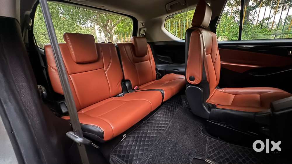 Toyota Innova Crysta 2.7 Gx At, 2019, Diesel