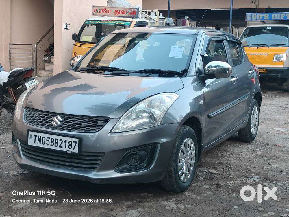 Maruti Suzuki Swift Lxi Optional-o, 2015, Petrol