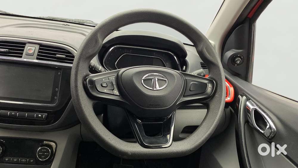 Tata Tiago Xza Plus, 2020, Petrol