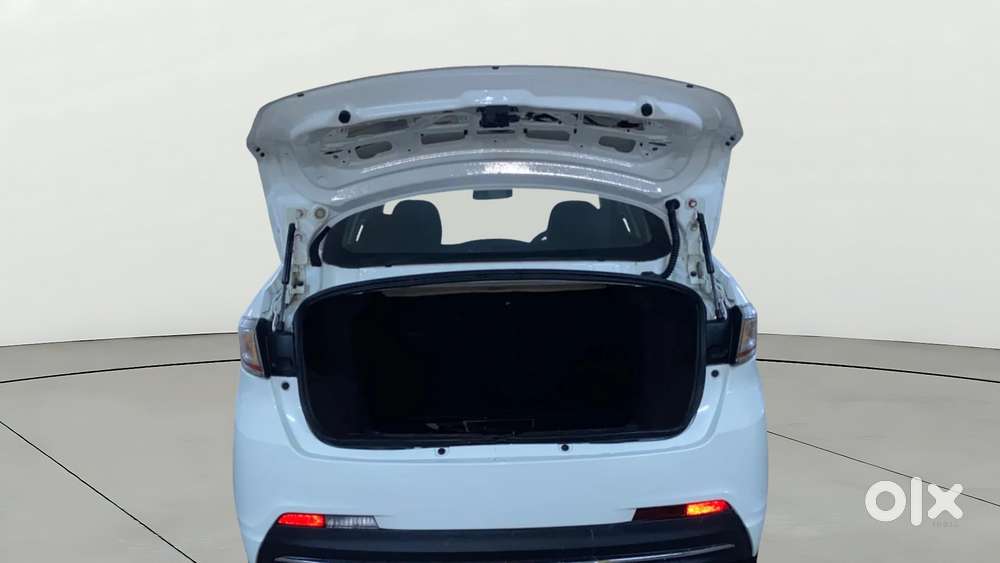 Tata Tigor Xza Plus, 2022, Petrol