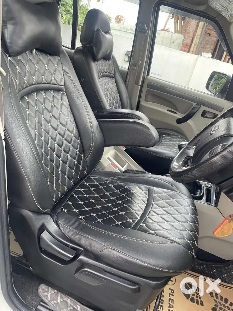 Mahindra Scorpio S9 Covt S11
