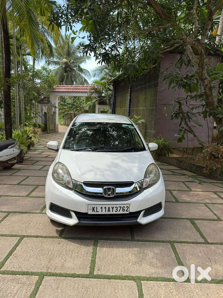 Honda Mobilio Petrol 2015