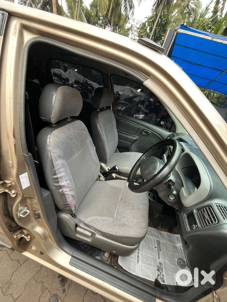 Maruti Suzuki Alto Petrol 2012