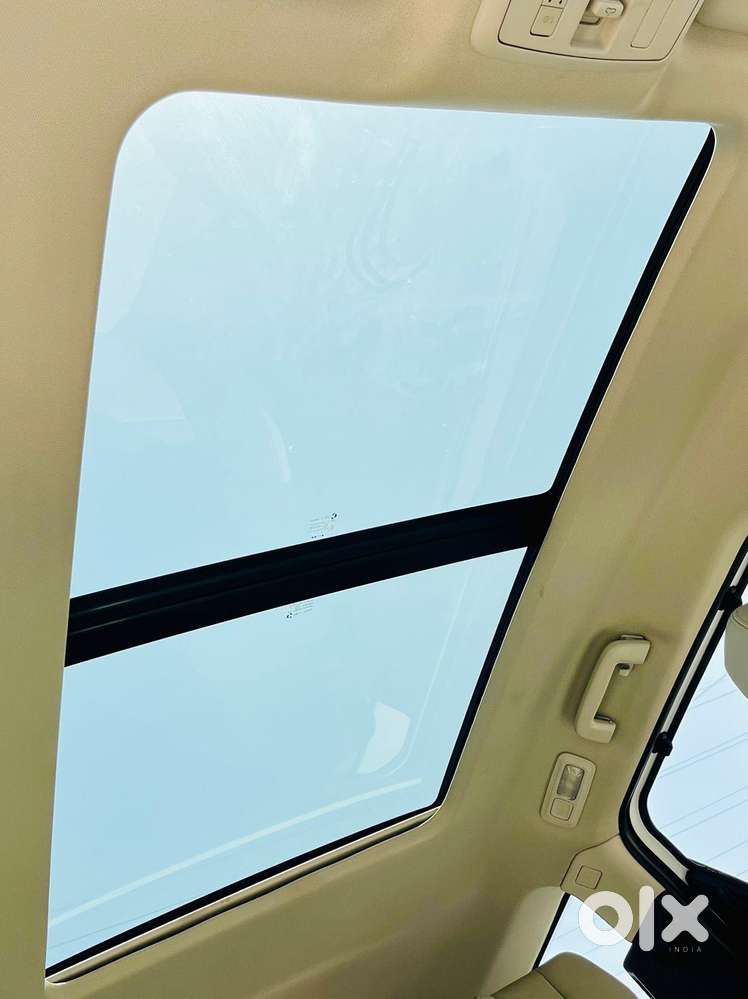 Tata Safari Accomplished Dark Edition, 2024, Diesel