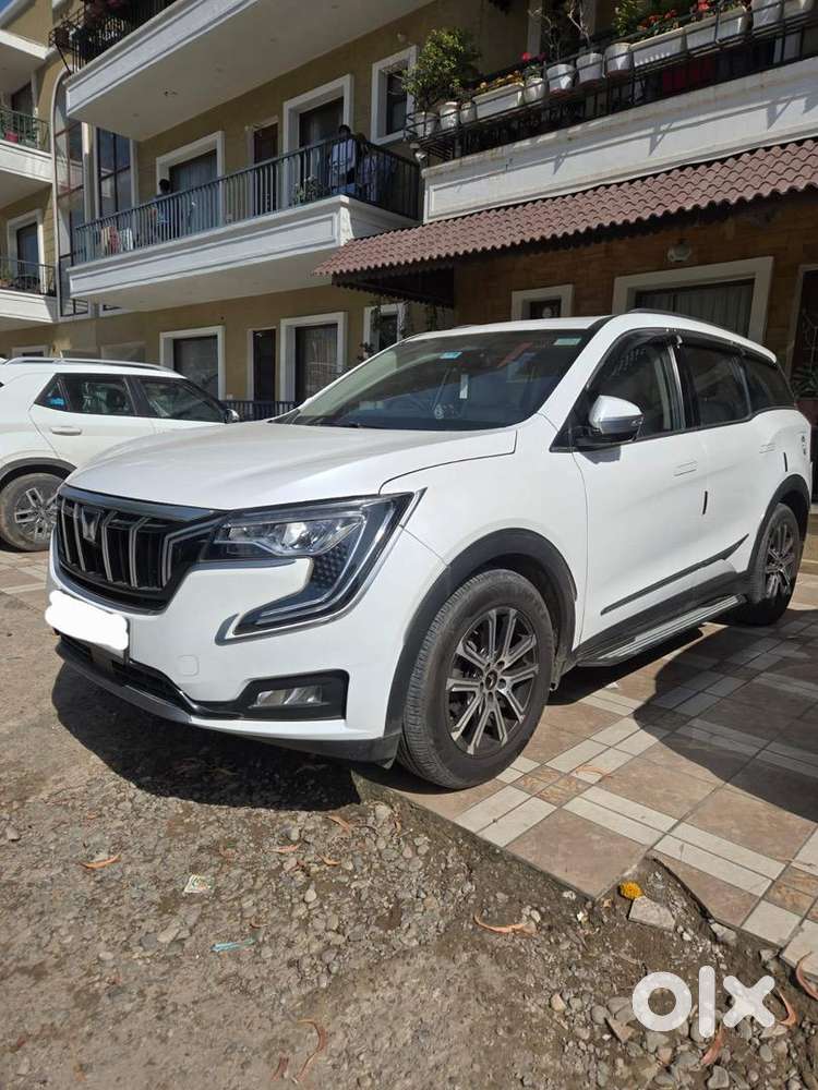 Mahindra Xuv700 2024 Diesel 20900 Km Driven