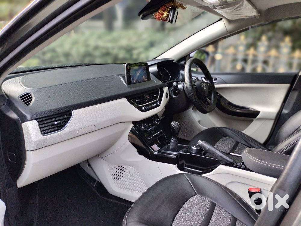 Tata Nexon 1.5 Revotorq Xz Plus, 2021, Petrol