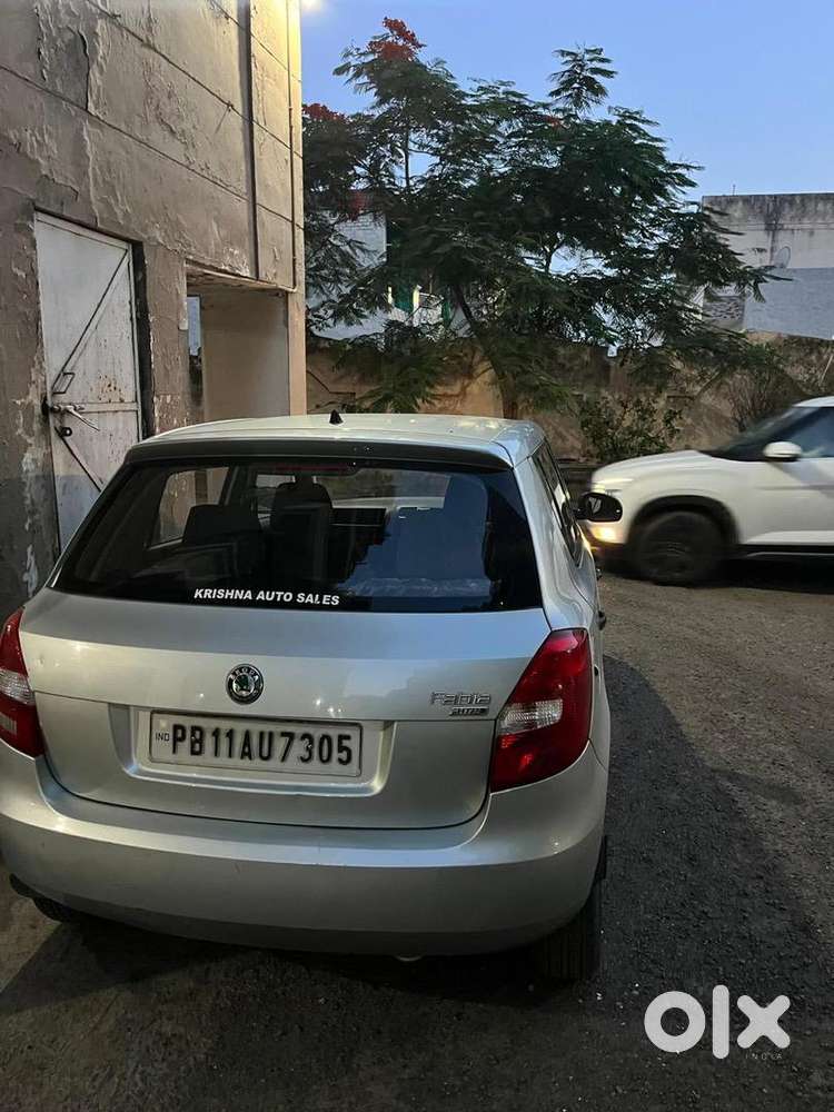 Skoda Petrol Manual 2011
