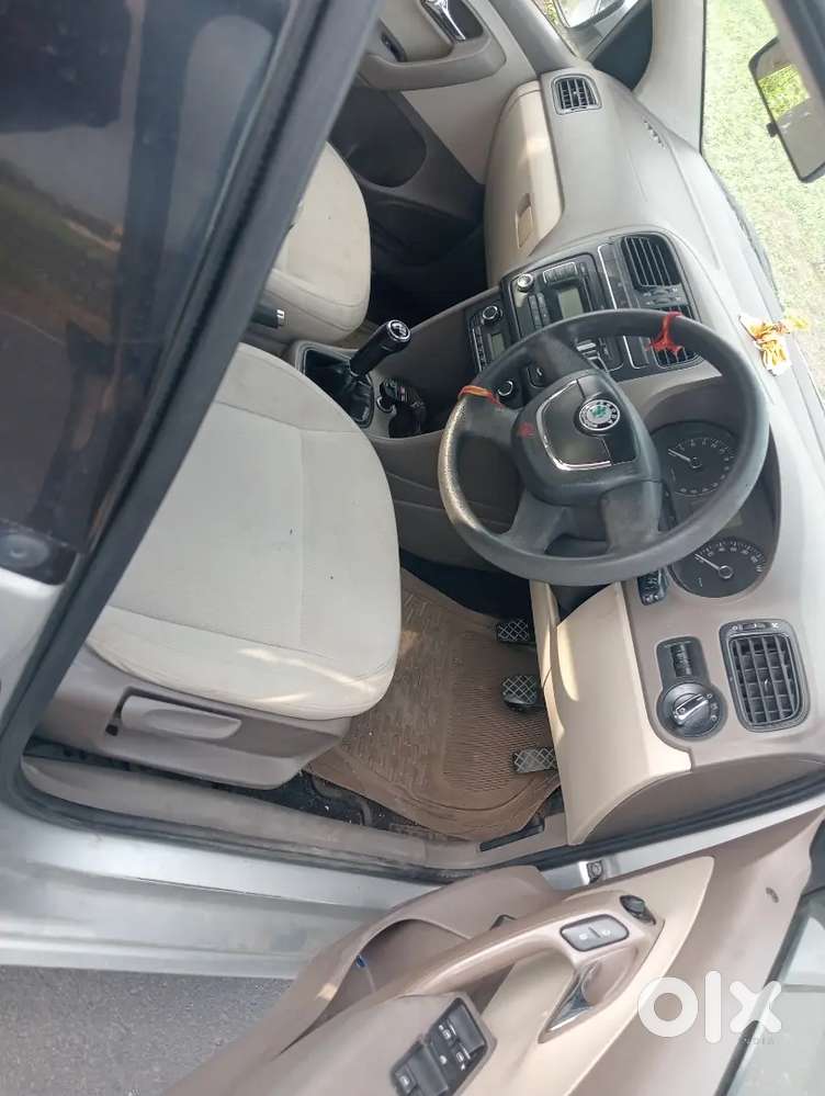 Skoda Rapid Elegance Tdi 2013