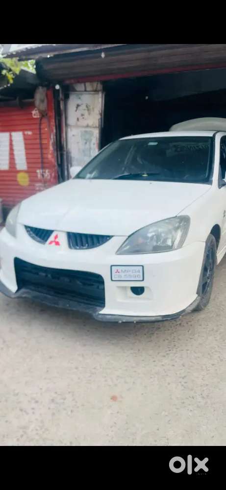Mitsubishi Cedia Petrol+ Lpg Sports 2009