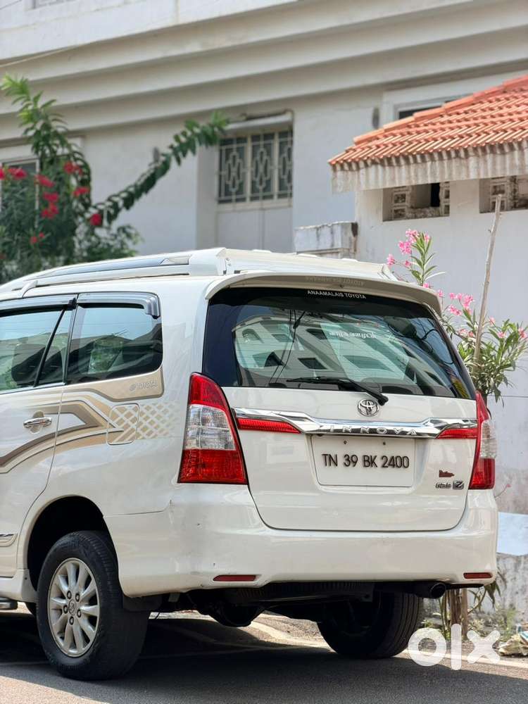 Toyota Innova 2.5 Z Diesel 7 Seater Bs Iv, 2013, Diesel