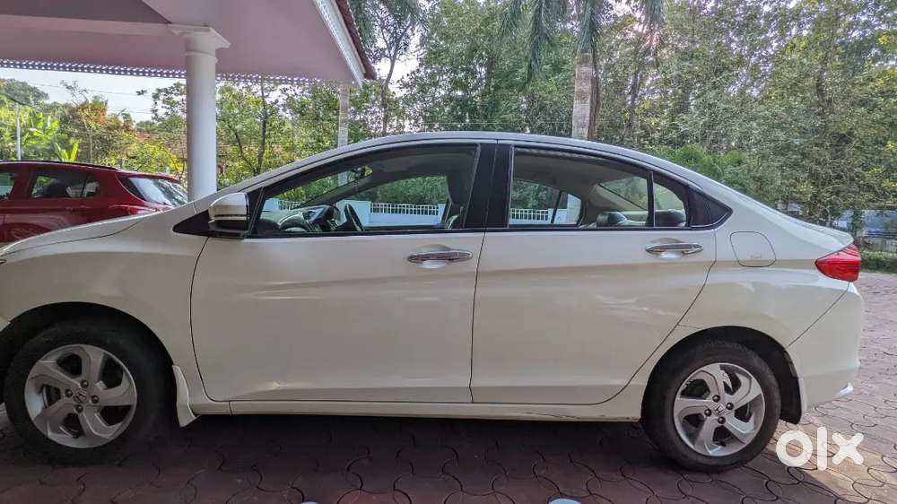 Honda City 2015 Diesel Well Maintained