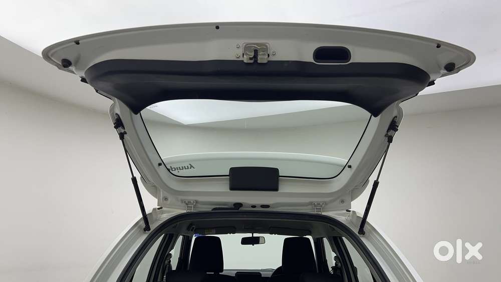 Maruti Suzuki Ignis 1.2 Delta Mt, 2023, Petrol