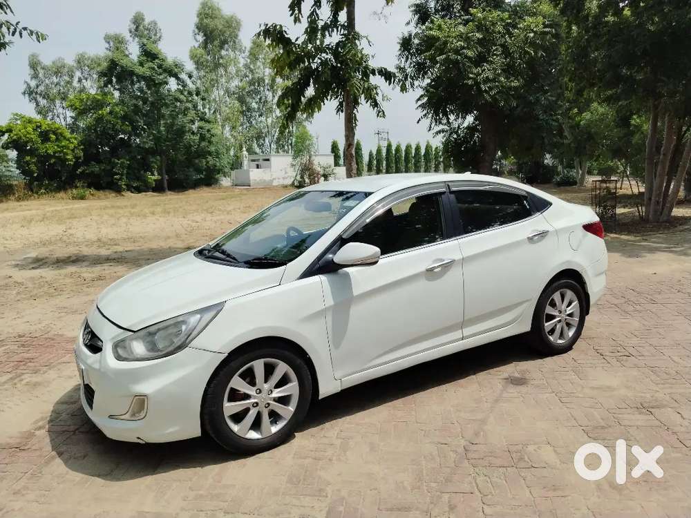 Hyundai Verna 1.6 Sx 2012
