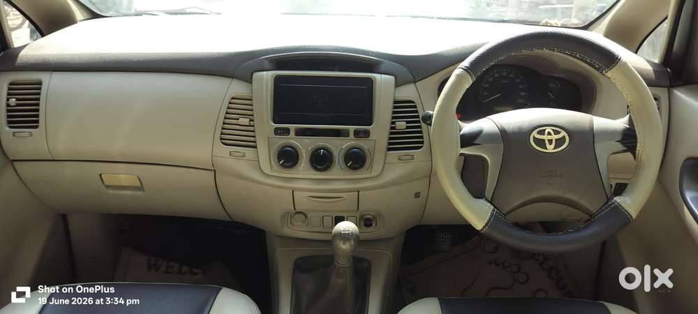 Toyota Innova 2.5 G (diesel) 7 Seater, 2012, Diesel