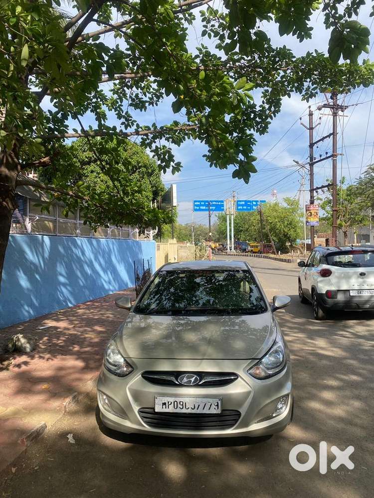 Hyundai Fluidic Verna 2011 Diesel Well Maintained