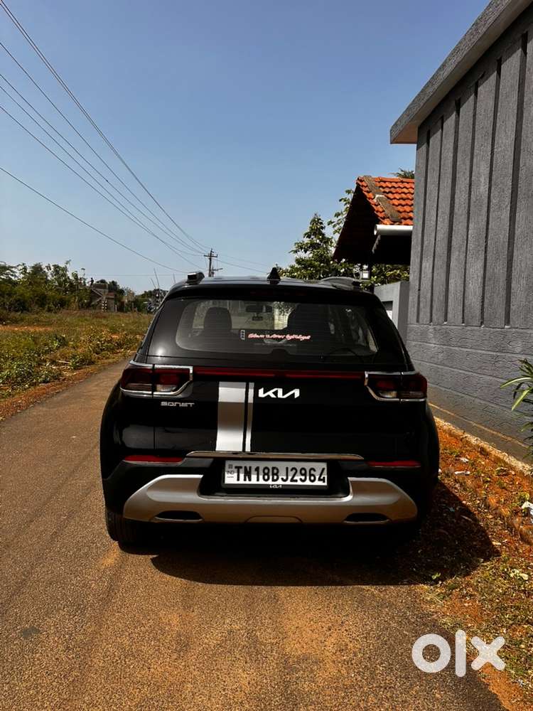 Kia Sonet Petrol 2022