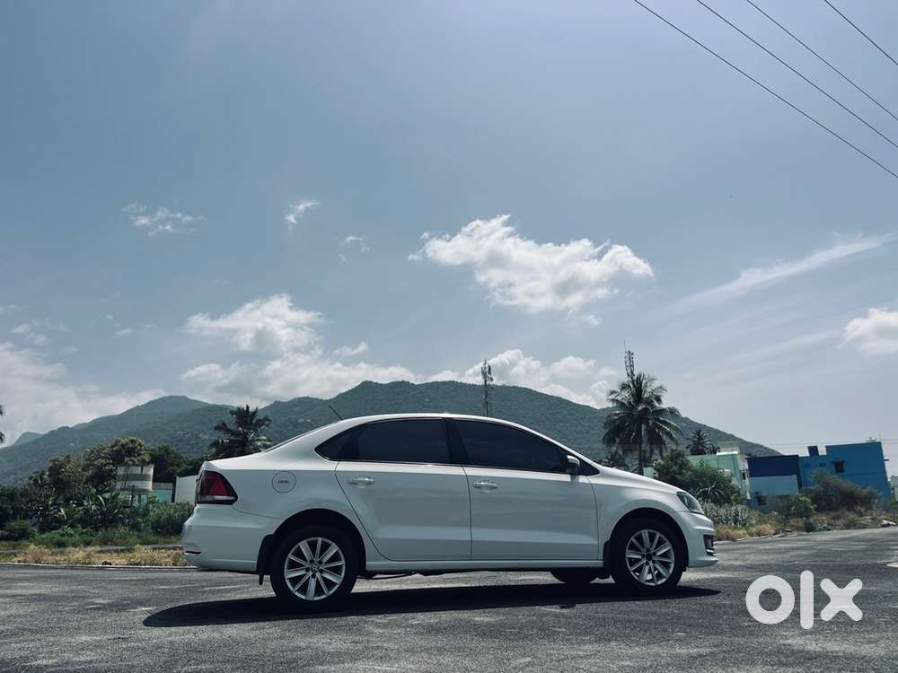 Volkswagen Vento 2016 Highline At Dsg Diesel