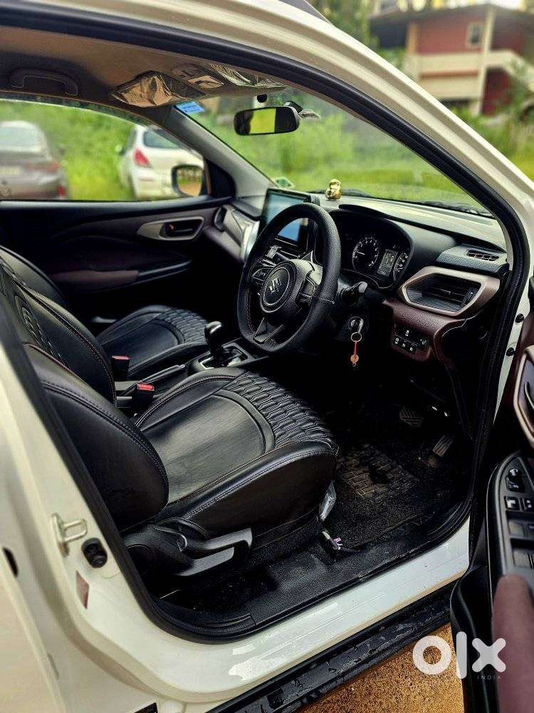 Maruti Suzuki Fronx Delta Plus 1.2 Ags, 2024, Petrol