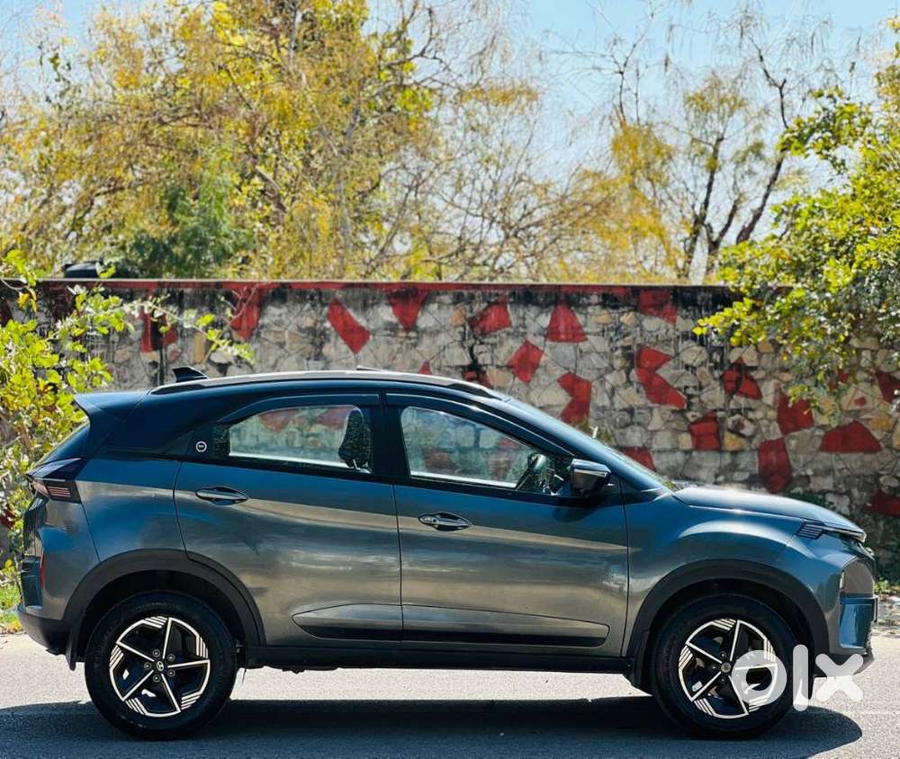 Tata Nexon Fearless Plus S 1.2 Revotron Petrol 7 Dca  Dt, 2024, Petr..