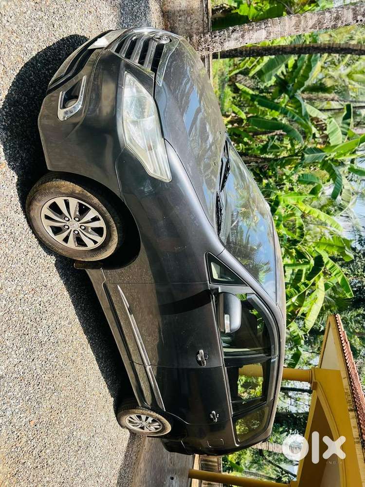 Toyota Innova 2.5 V Well Maintained