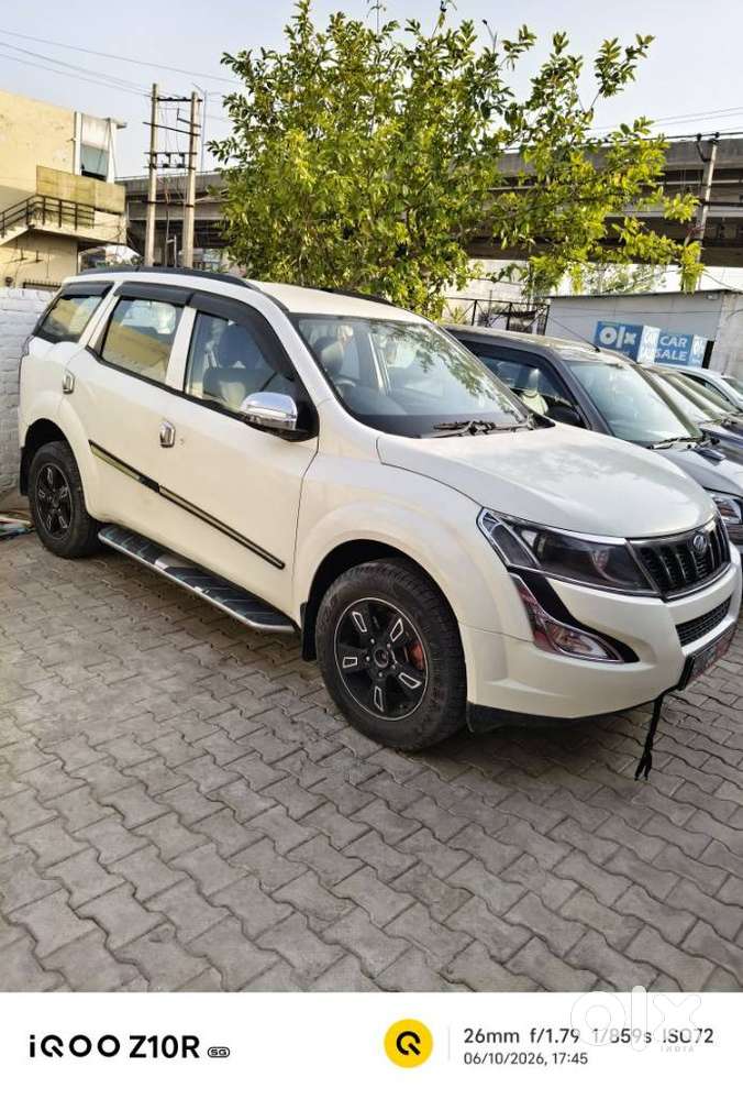 Mahindra Xuv500, 2017