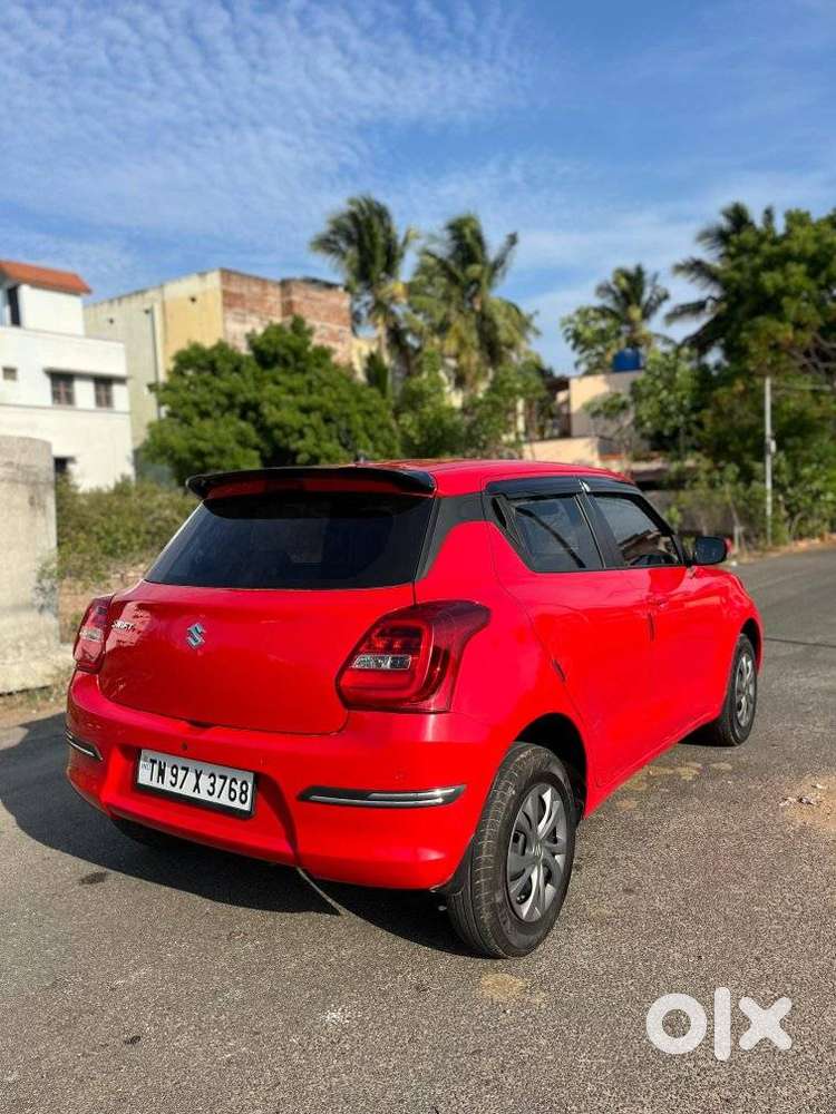 Maruti Suzuki Swift Vxi + Manual, 2021, Petrol