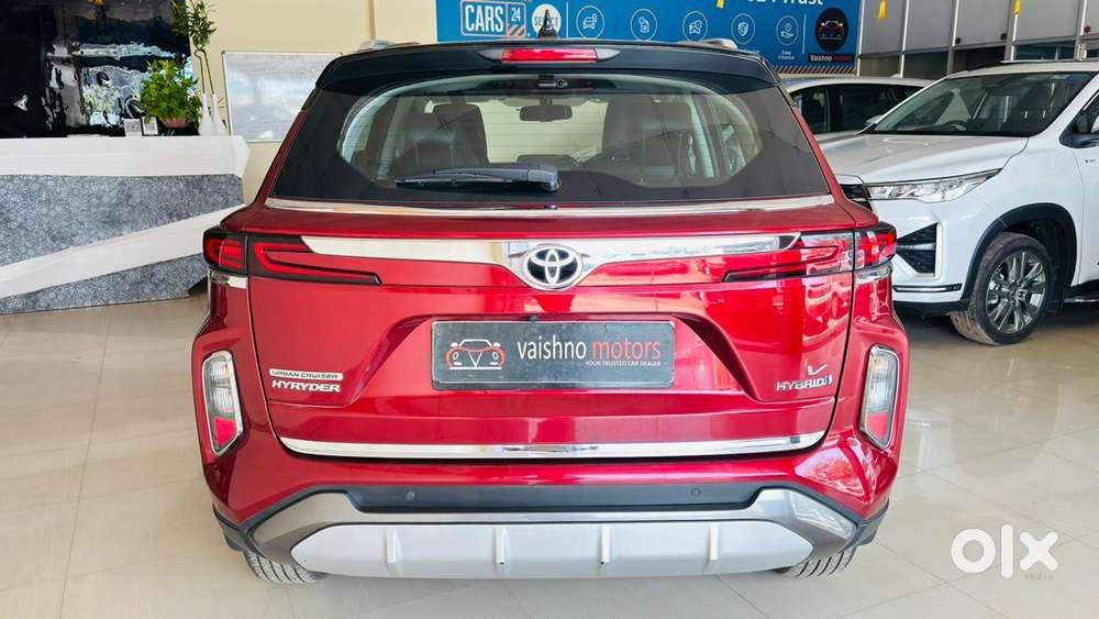 Toyota Urban Cruiser Hyryder 1.5 V Hybrid, 2023, Petrol