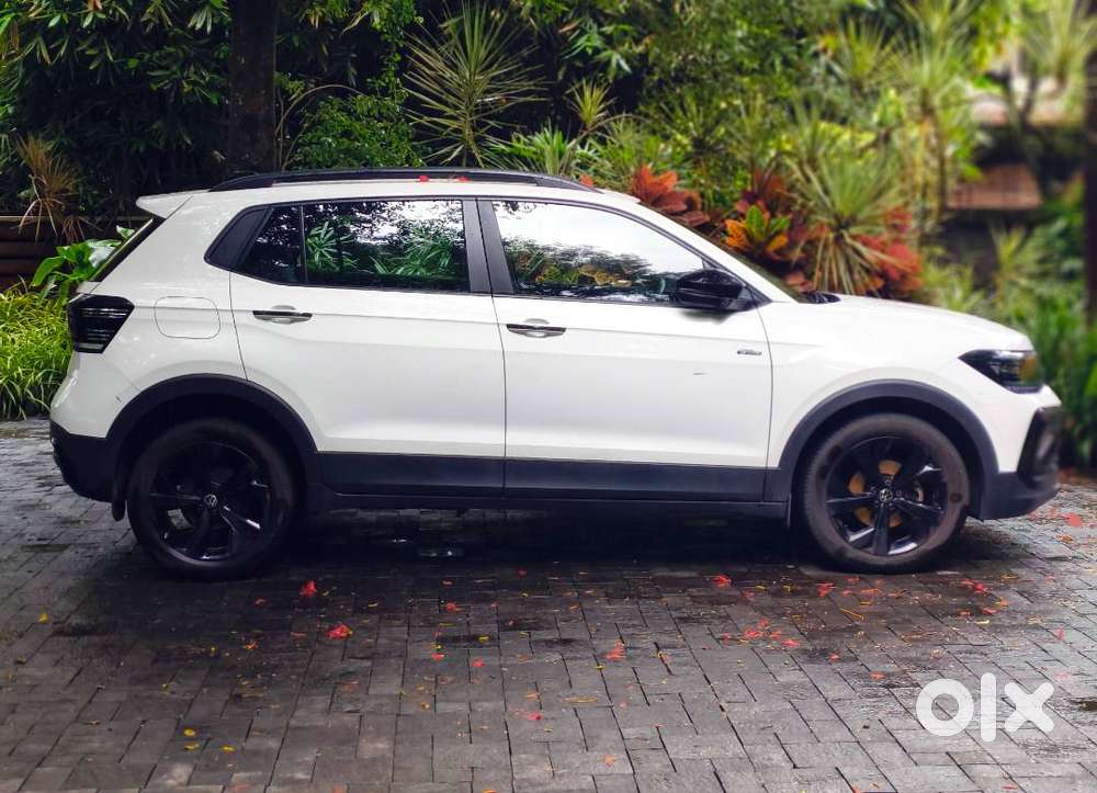 2025 Vw Taigun Gt Line 1.0 At - 9,000 Km, Like New!