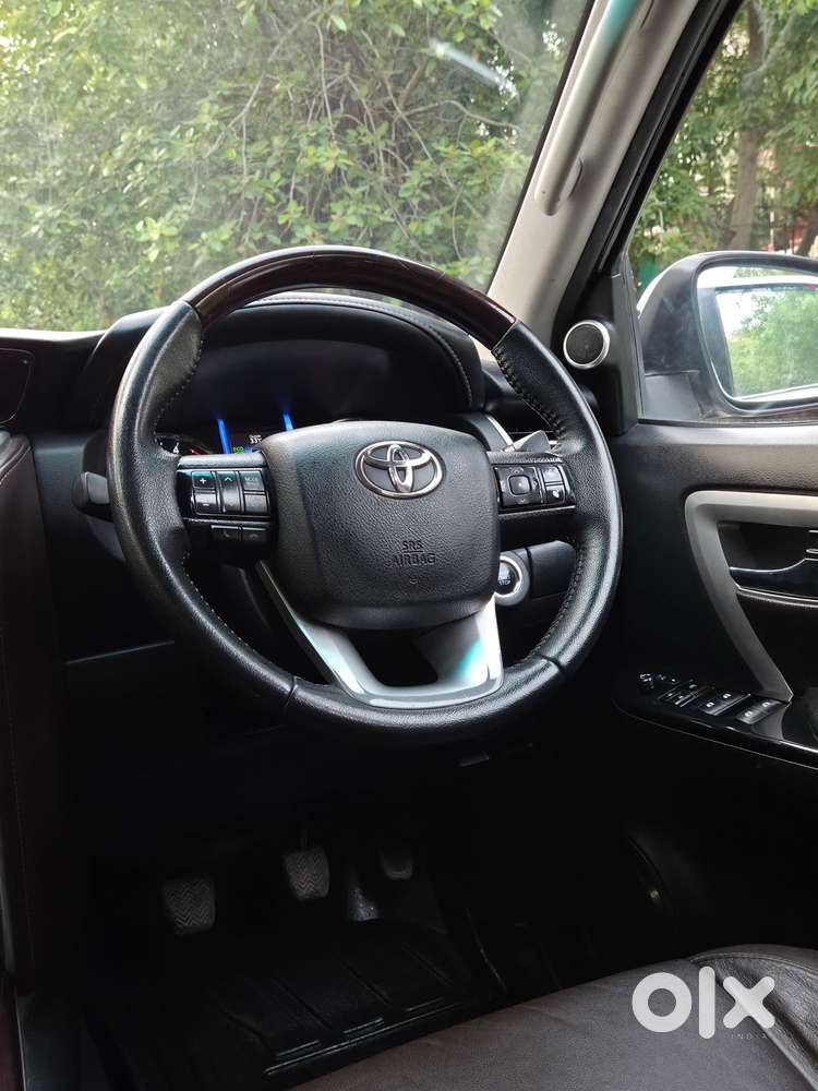 Toyota Fortuner 4x4 Mt 2.8 Diesel, 2018, Cng & Hybrids