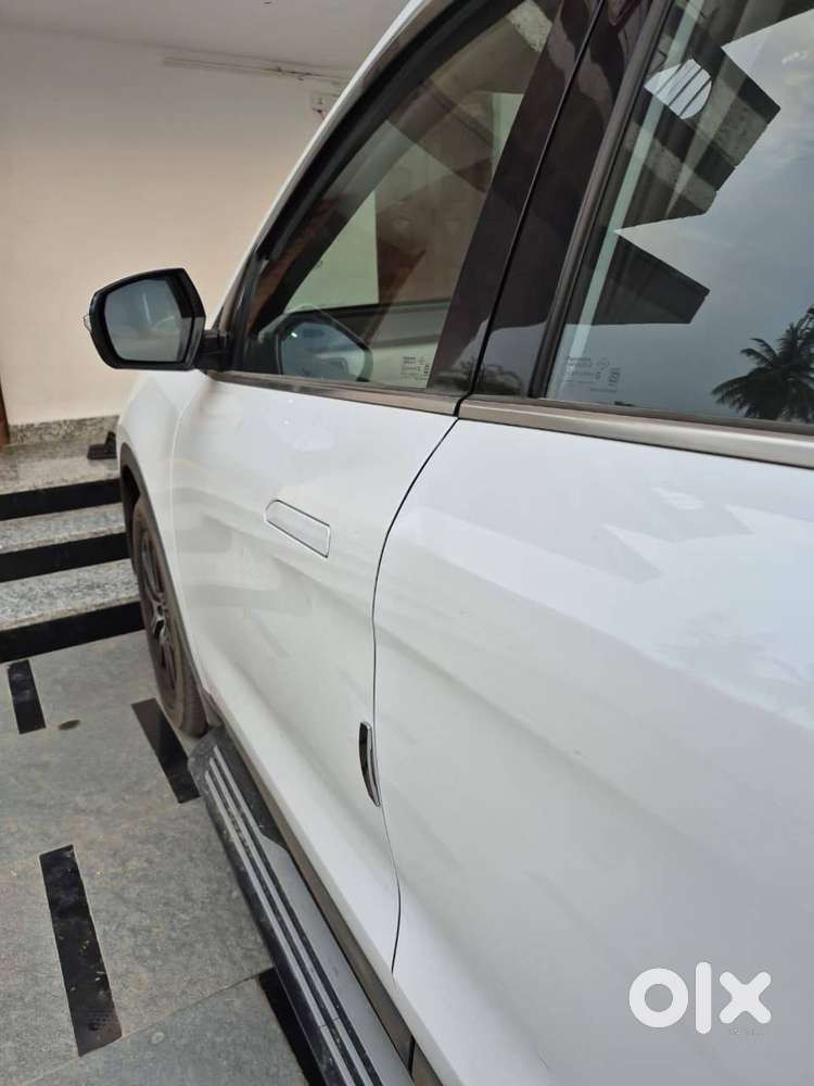 Mahindra Xuv700 2025 Diesel 10000 Km Driven