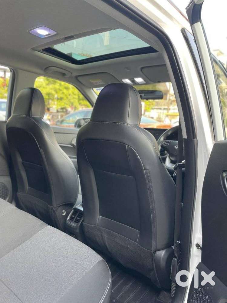 Hyundai Creta Sx 1.5 Diesel, 2025, Cng & Hybrids