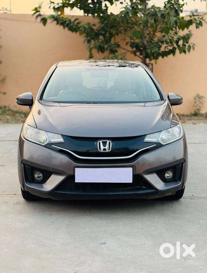 Honda Jazz V Cvt, 2015, Petrol