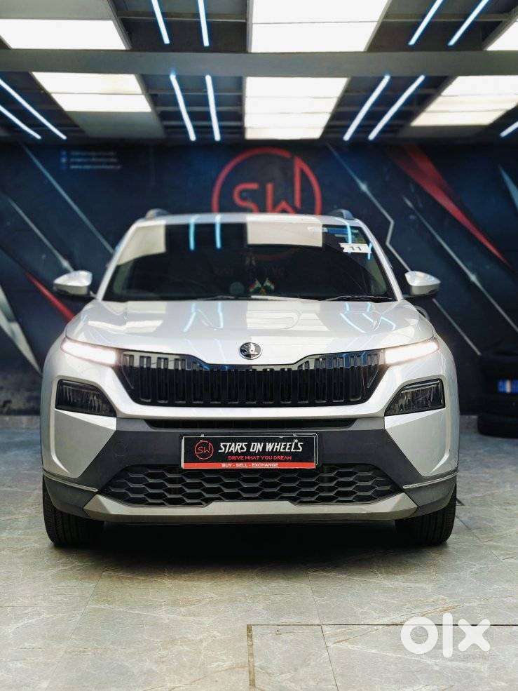 Skoda Kylaq Signature, 2025, Petrol