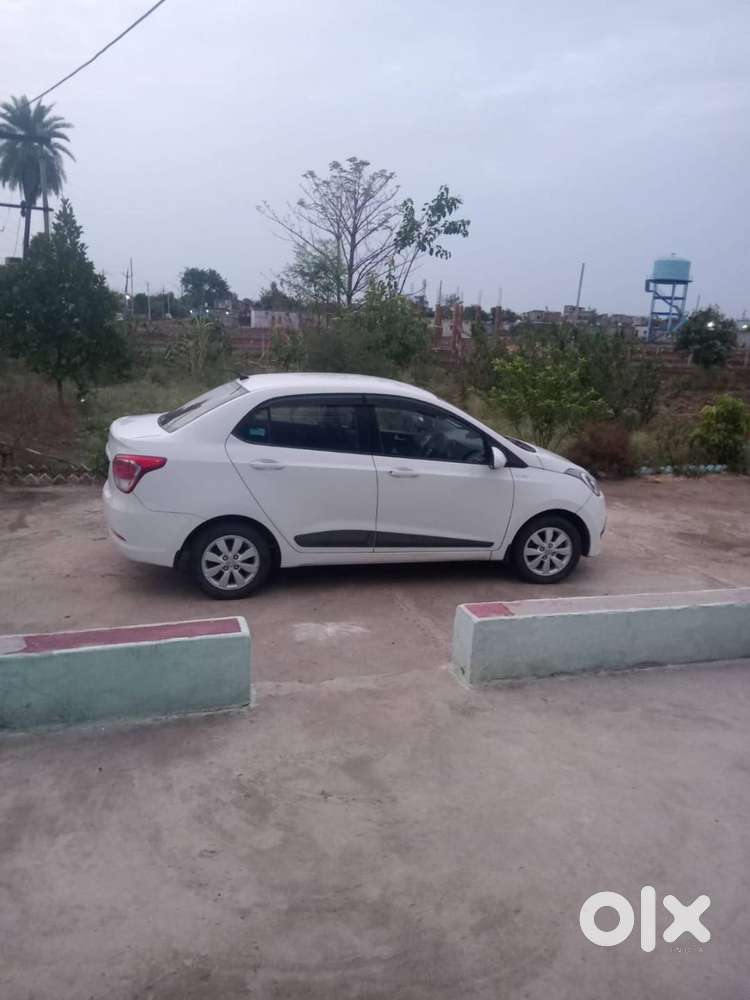 Hyundai Xcent Prime 2015 Petrol Well Maintained