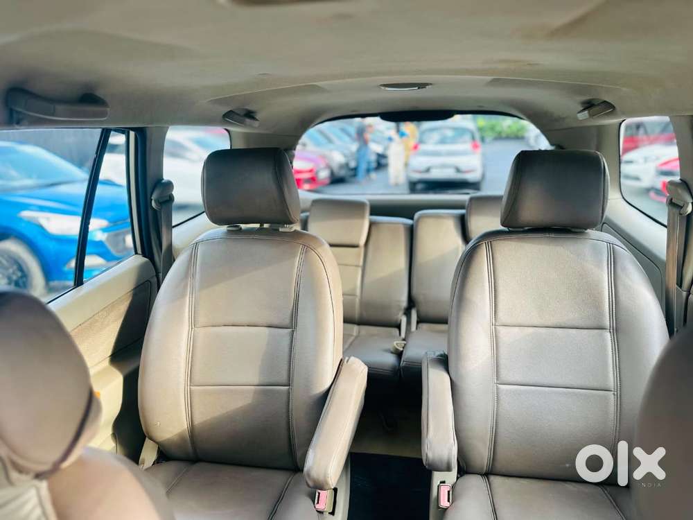 Toyota Innova 2.5 V 7 Str, 2011, Diesel
